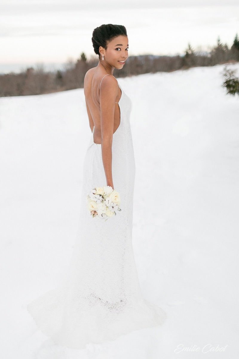 Mariée dans la neige, mariage d'hiver dans les Alpes